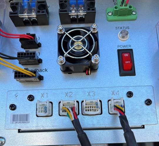 A close up of a machine

Description automatically generated